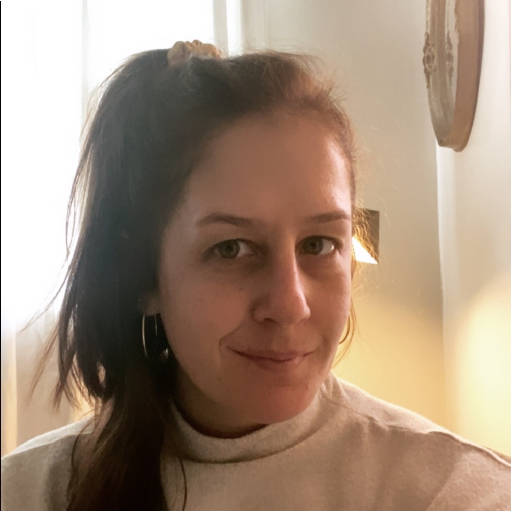 Meet your Posher, Danika